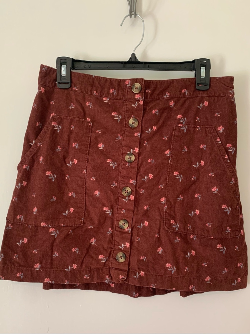 American Eagle Floral Corduroy Faux Button Front Mini Skirt Burnt Red Large L